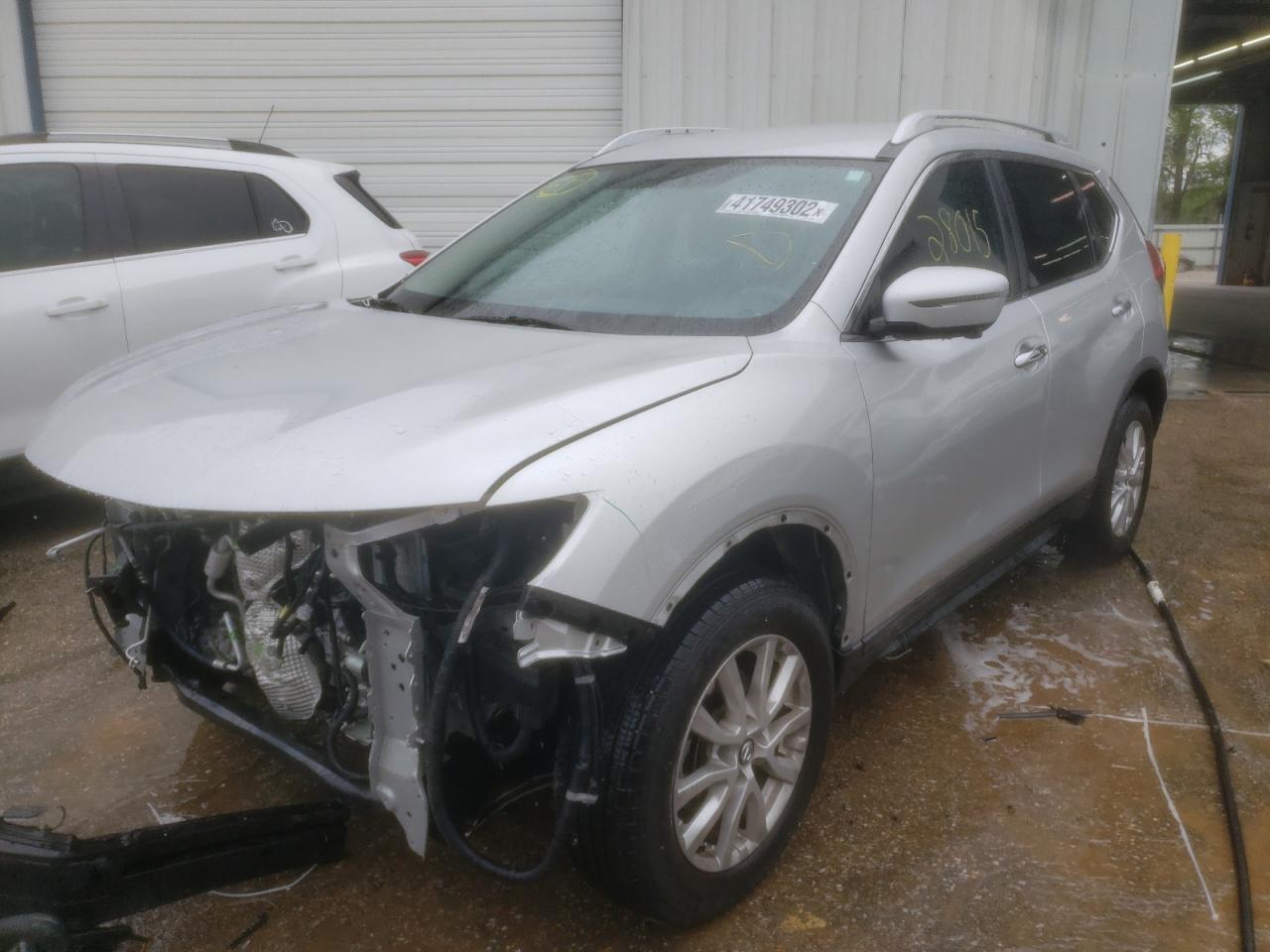 Photo 2 from auction – 2017 NISSAN ROGUE S with VIN KNMAT2MTXHP519314