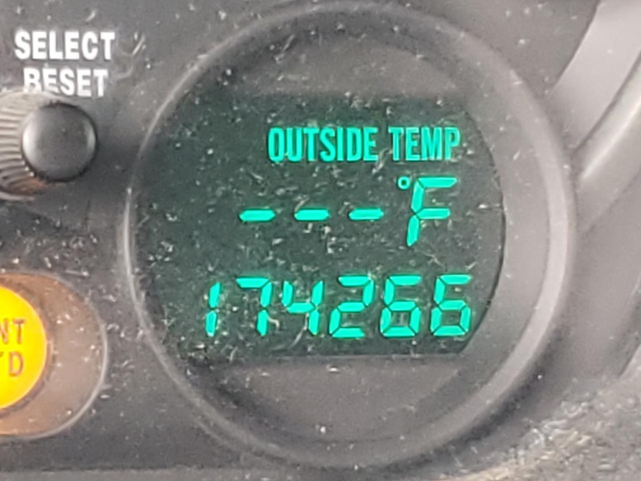 Photo 8 from auction – 2004 HONDA PILOT EXL with VIN 2HKYF18774H543363