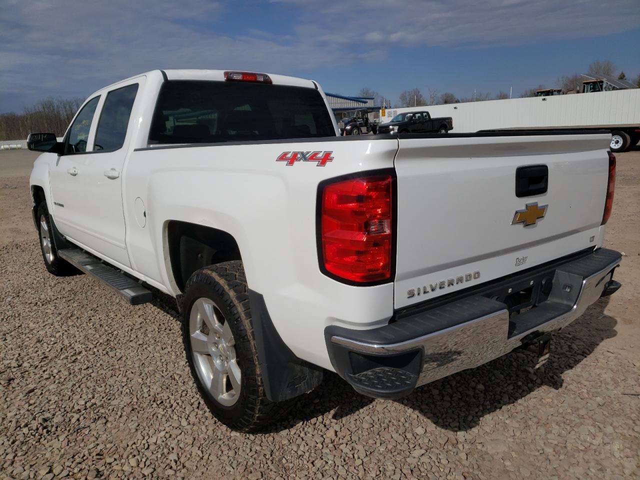 Photo 3 from auction – 2015 CHEVROLET SILVERADO with VIN 1GCUKREC6FF198303