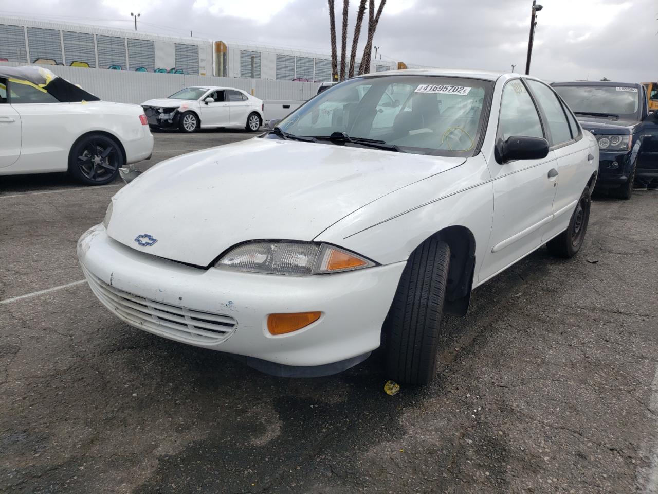 Photo 2 from auction – 1998 CHEVROLET CAVALIER with VIN 1G1JC5245W7310761