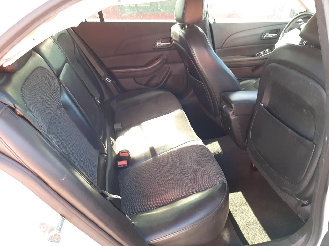 Photo 6 from auction – 2013 CHEVROLET MALIBU 2LT with VIN 1G11E5SA2DF304113