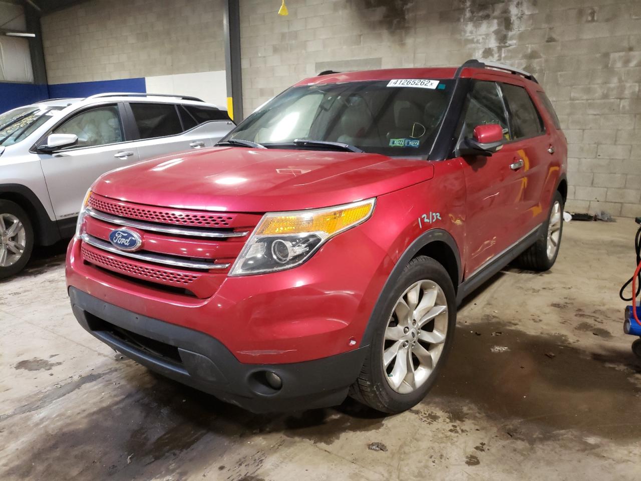 Photo 2 from auction – 2012 FORD EXPLORER L with VIN 1FMHK8F82CGA07032
