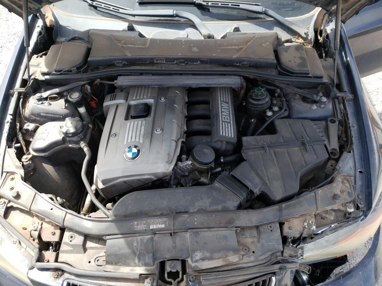 Photo 7 from auction – 2006 BMW 325 I with VIN WBAVB13516KX32872
