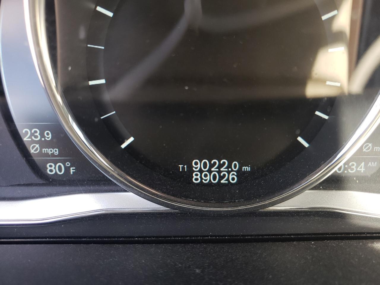 Photo 8 from auction – 2015 VOLVO XC60 T6 PR with VIN YV449MDK6F2685058