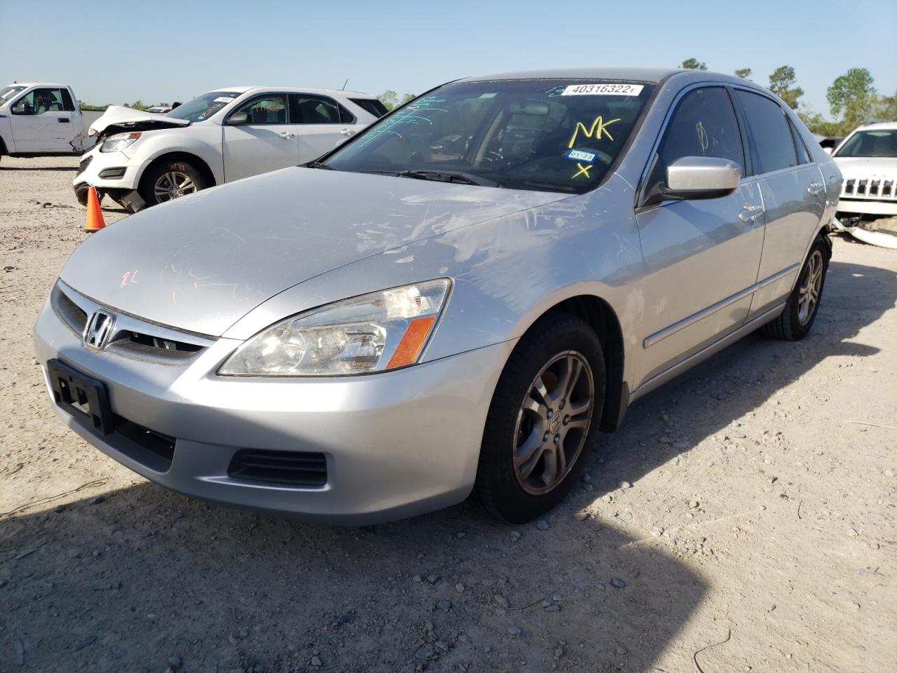 Photo 2 from auction – 2007 HONDA ACCORD SE with VIN JHMCM563X7C009361