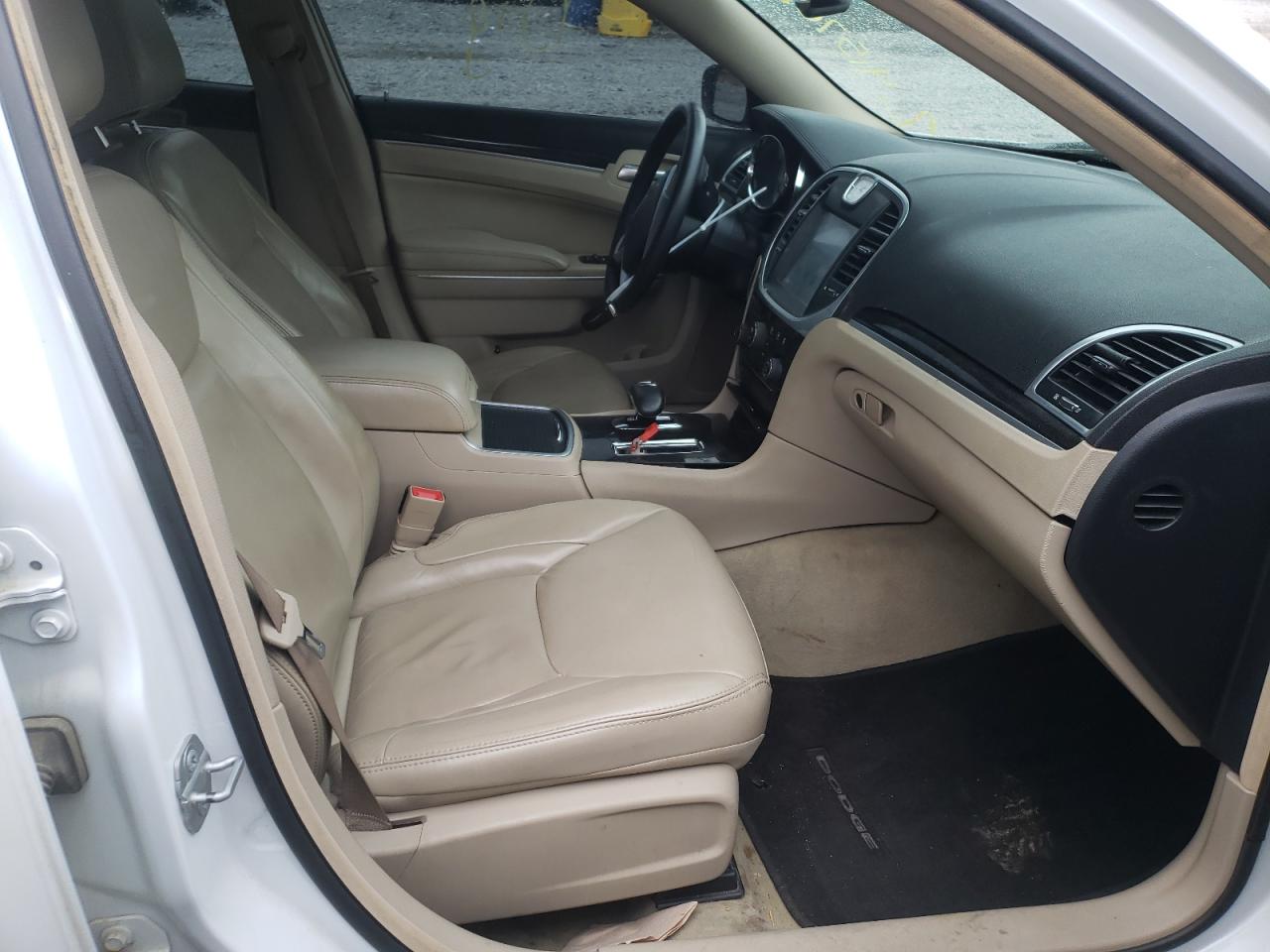 Photo 5 from auction – 2014 CHRYSLER 300 with VIN 2C3CCAAG2EH315914