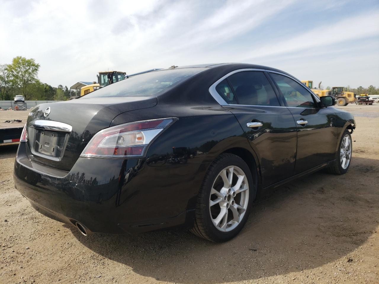 Photo 4 from auction – 2012 NISSAN MAXIMA S with VIN 1N4AA5AP5CC845932
