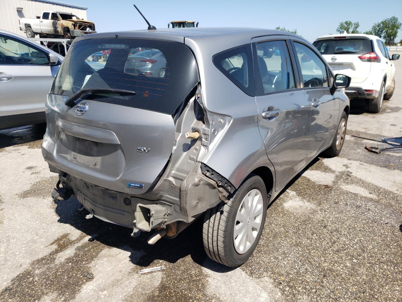 Photo 4 from auction – 2015 NISSAN VERSA NOTE with VIN 3N1CE2CPXFL404876