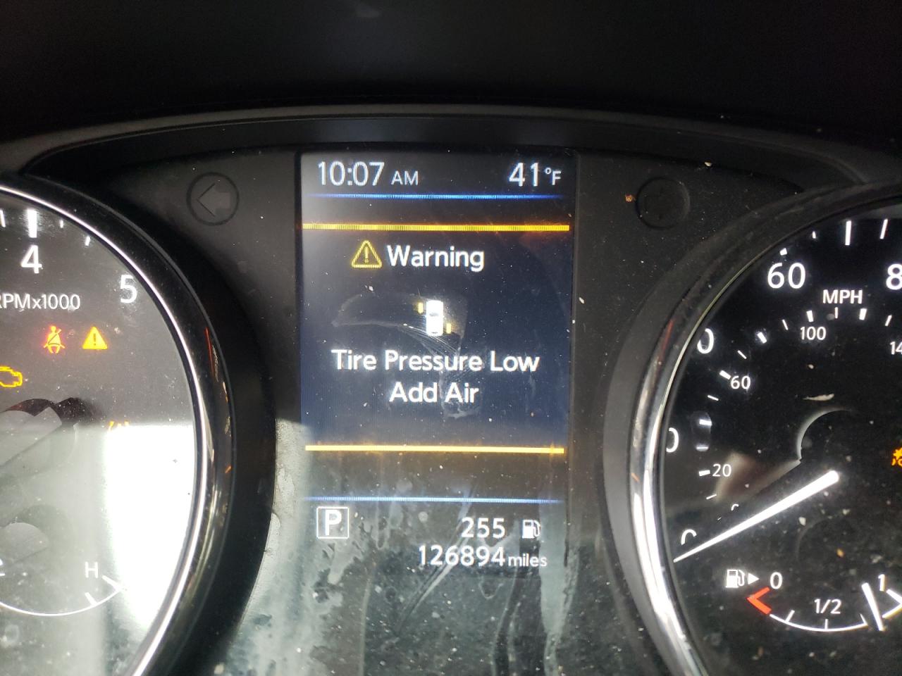Photo 8 from auction – 2019 NISSAN ROGUE S with VIN 5N1AT2MT0KC767548