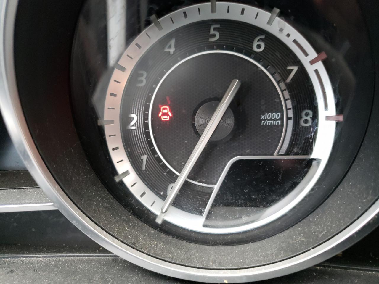 Photo 8 from auction – 2015 MAZDA 3 TOURING with VIN JM1BM1V31F1246936
