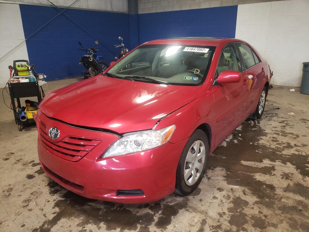 Photo 2 from auction – 2007 TOYOTA CAMRY CE with VIN JTNBE46K673060041