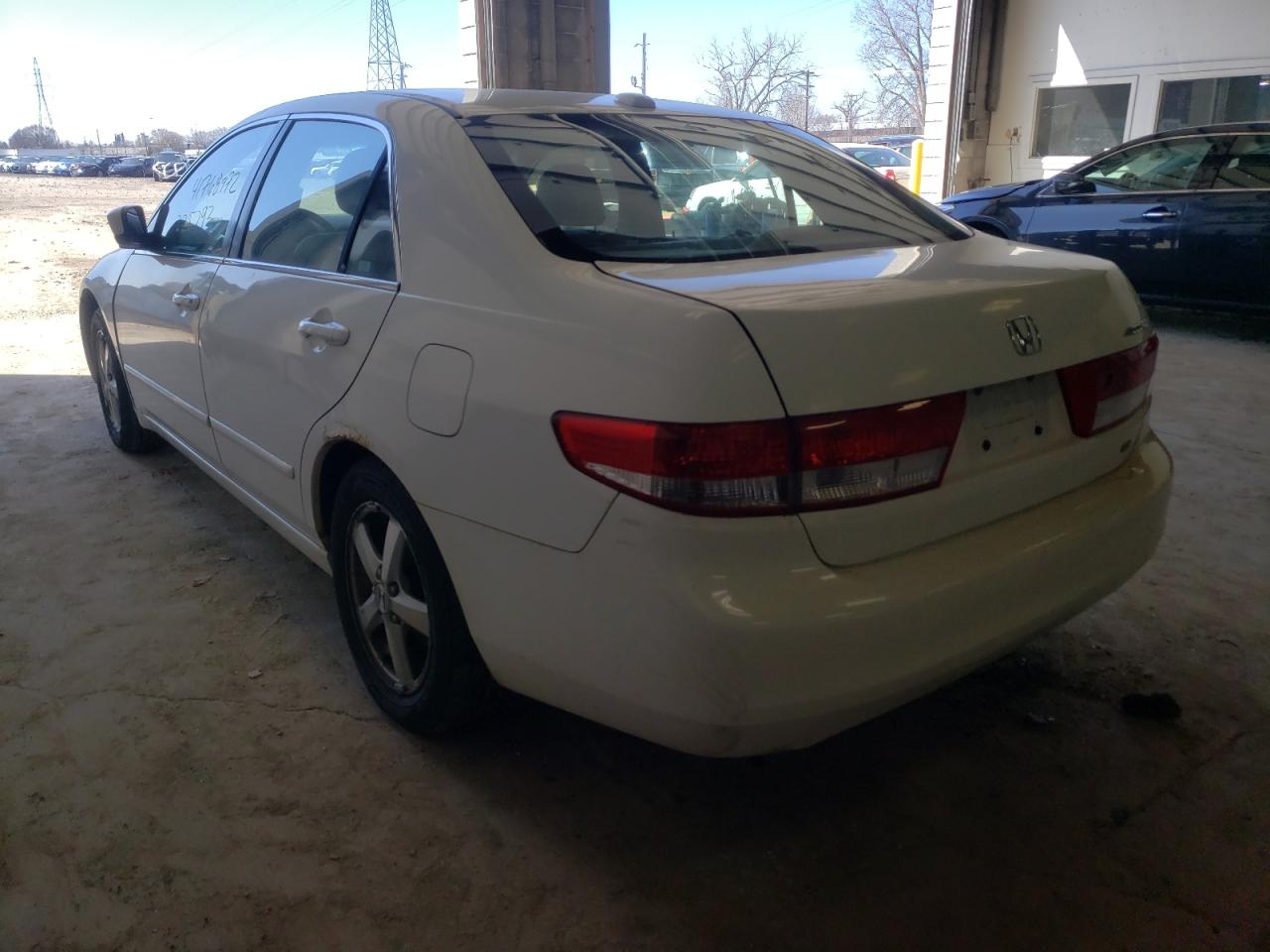 Photo 3 from auction – 2004 HONDA ACCORD EX with VIN 1HGCM56844A164932