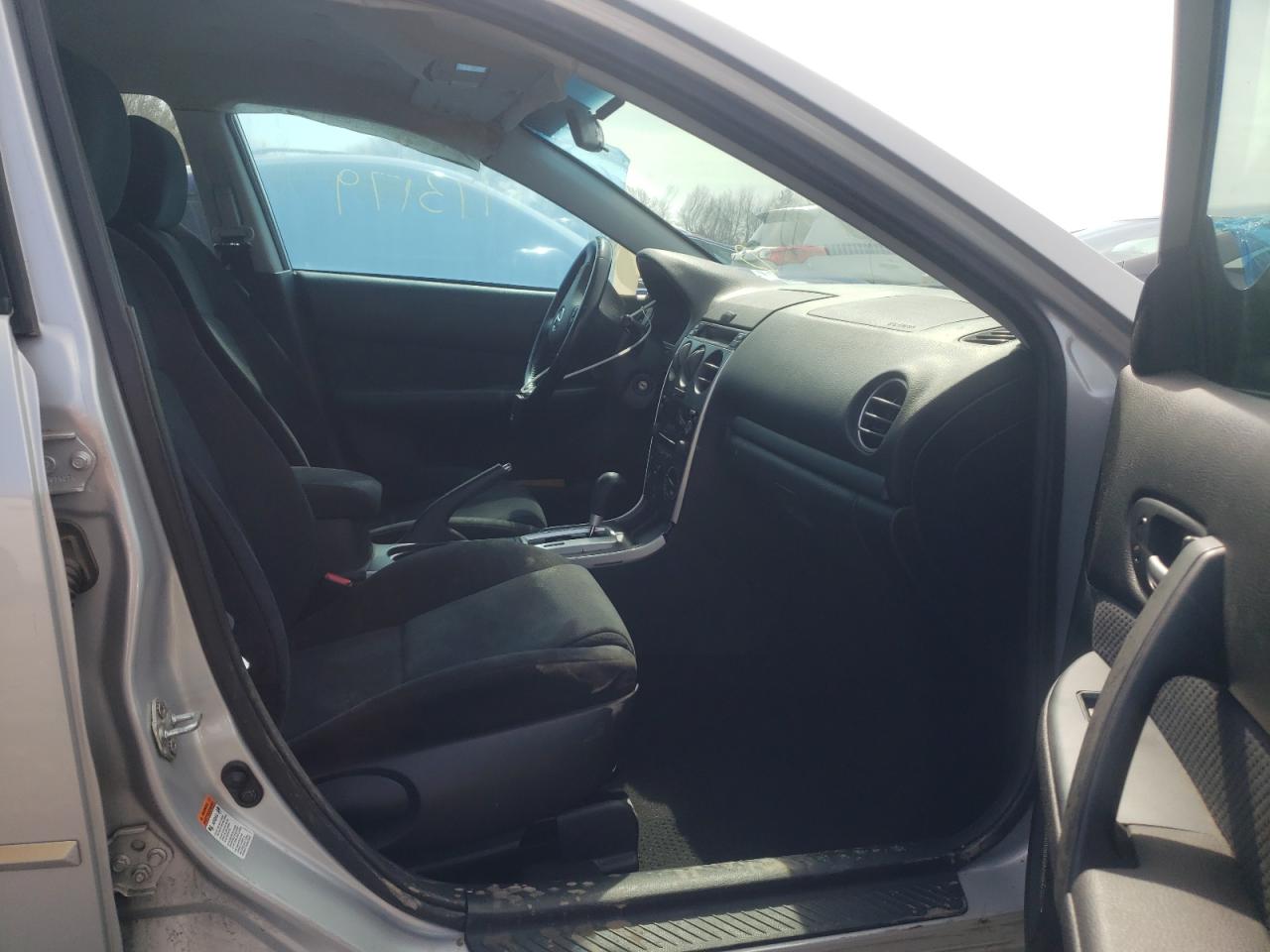Photo 5 from auction – 2007 MAZDA 6 I with VIN 1YVHP80C075M63769