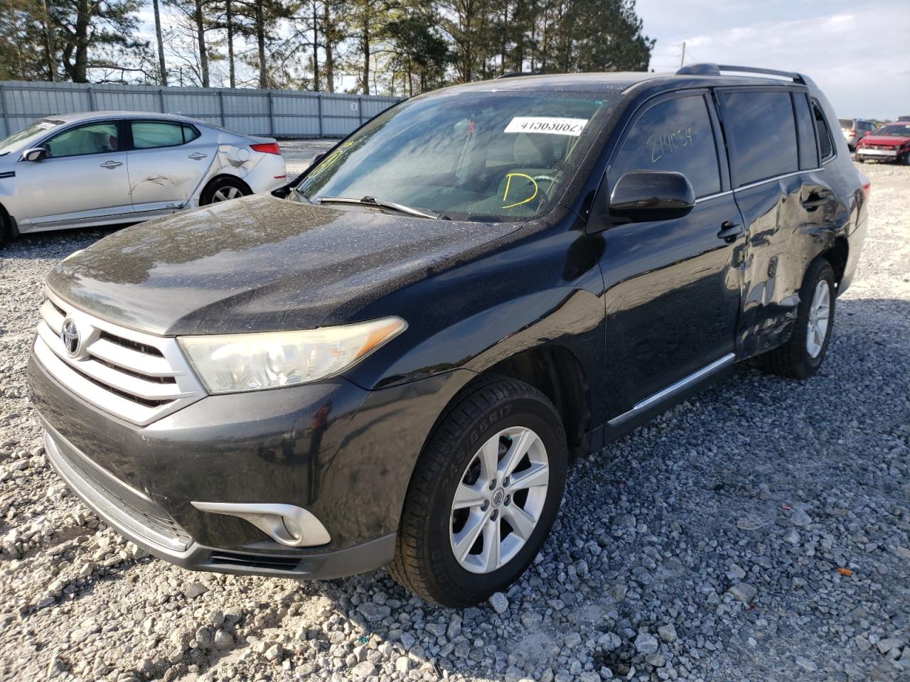 Photo 2 from auction – 2011 TOYOTA HIGHLANDER with VIN 5TDZK3EH8BS042854