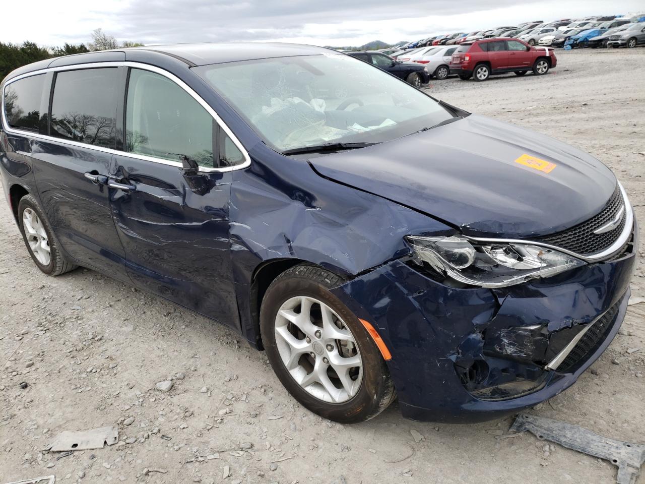 Photo 9 from auction – 2018 CHRYSLER PACIFICA T with VIN 2C4RC1FG0JR126486