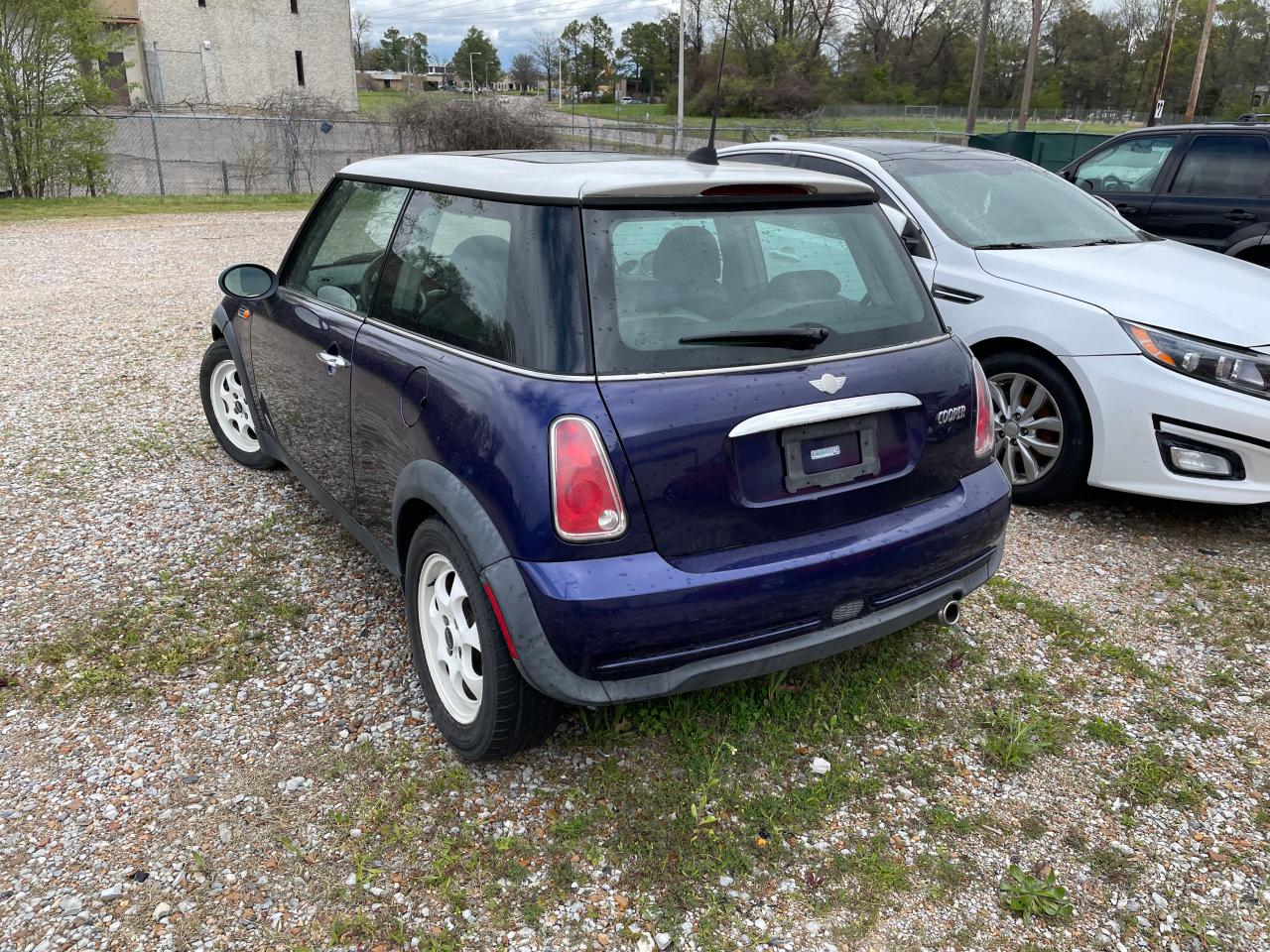 Photo 3 from auction – 2006 MINI COOPER with VIN WMWRC33556TK65296