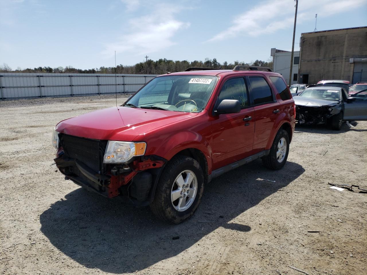 Photo 2 from auction – 2010 FORD ESCAPE XLT with VIN 1FMCU9D79AKC59908