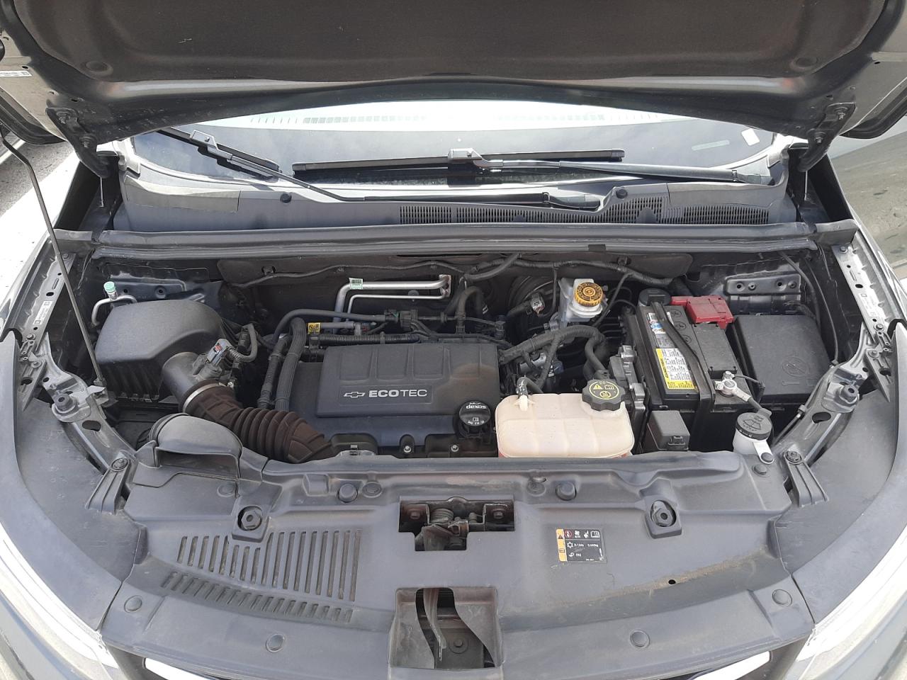 Photo 7 from auction – 2018 CHEVROLET TRAX 1LT with VIN 3GNCJLSB2JL417674