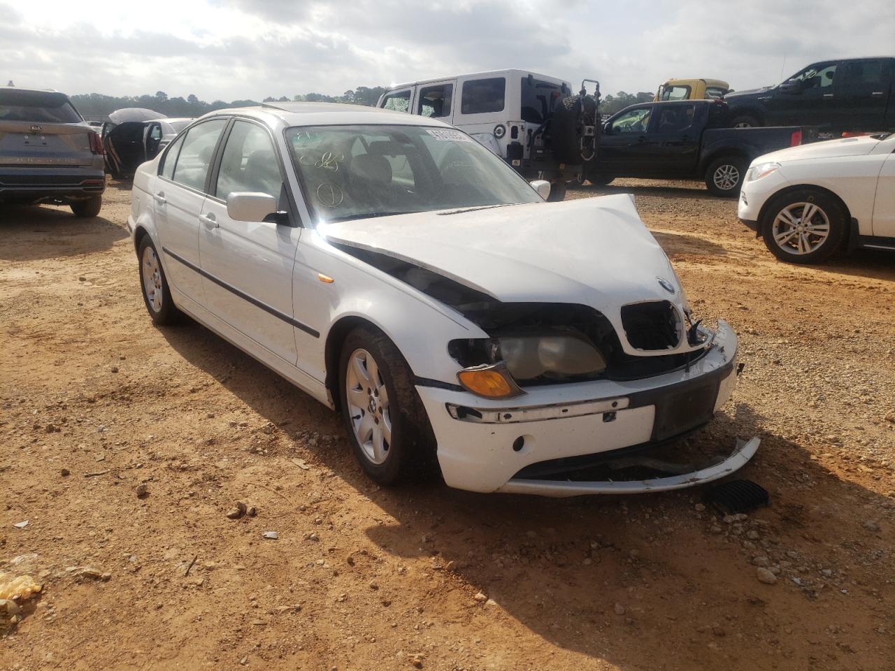 BMW 325 I 2003 with VIN WBAEV33483KR25462 - Photo from auction