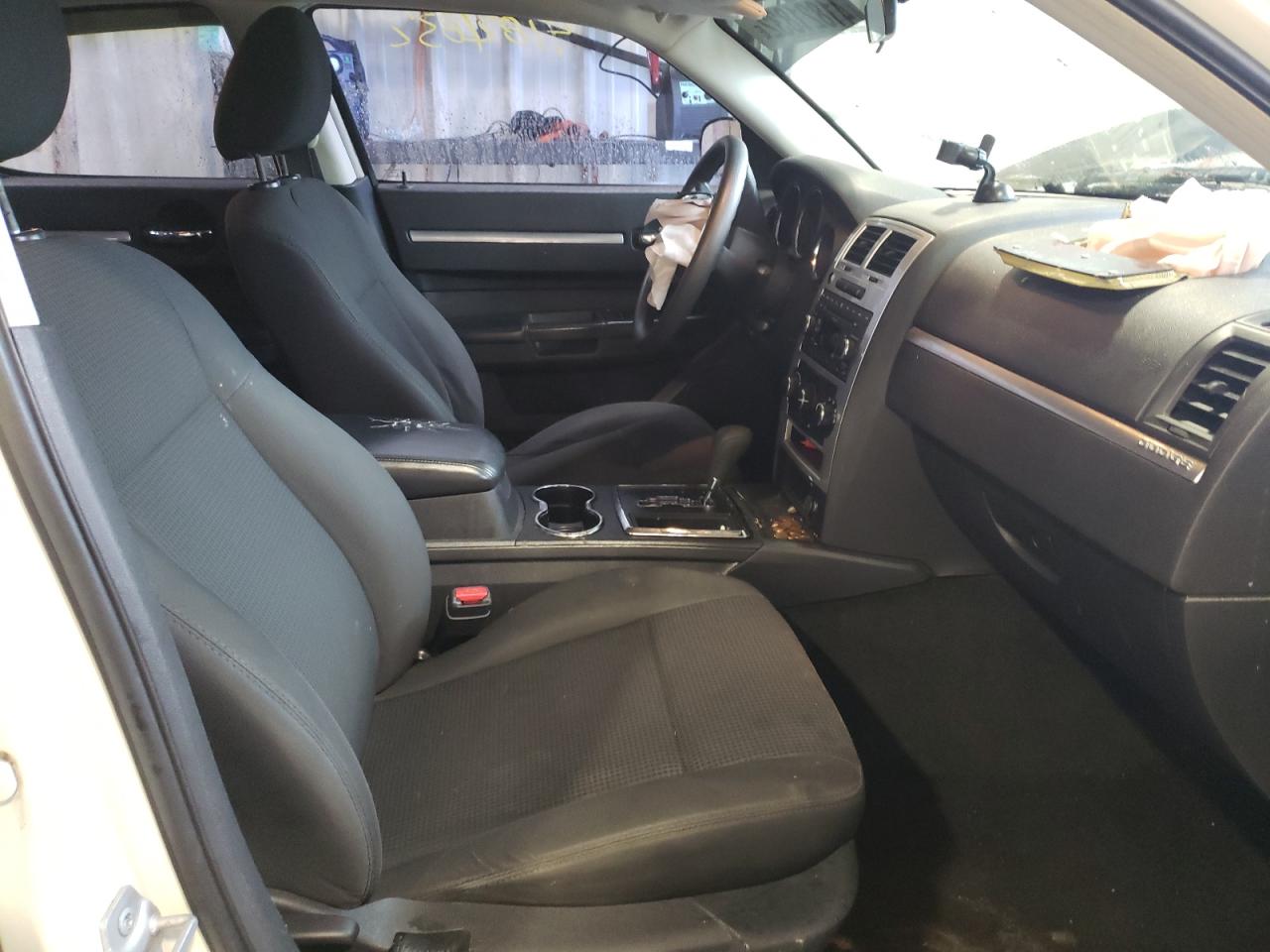 Photo 5 from auction – 2008 DODGE CHARGER with VIN 2B3KA43G78H239771