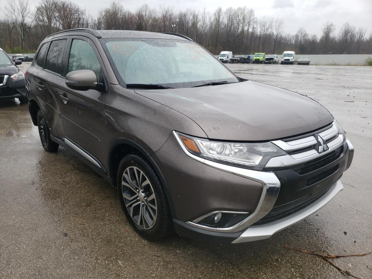 Zdjęcie 1 z aukcji – 2016 MITSUBISHI OUTLANDER z VIN JA4AD3A34GZ050113