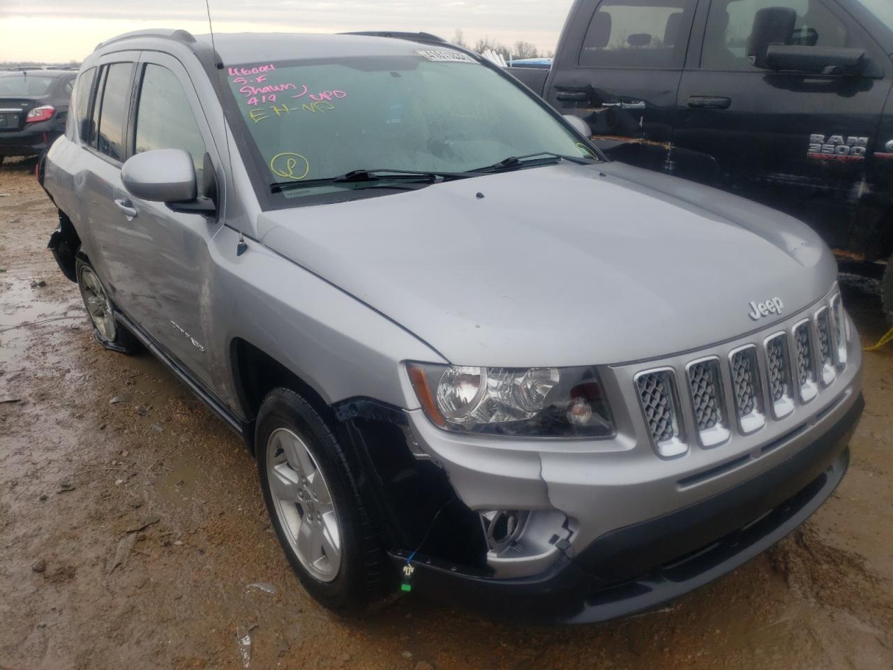 JEEP COMPASS LA 2016 with VIN 1C4NJCEA7GD743585 - Photo from auction