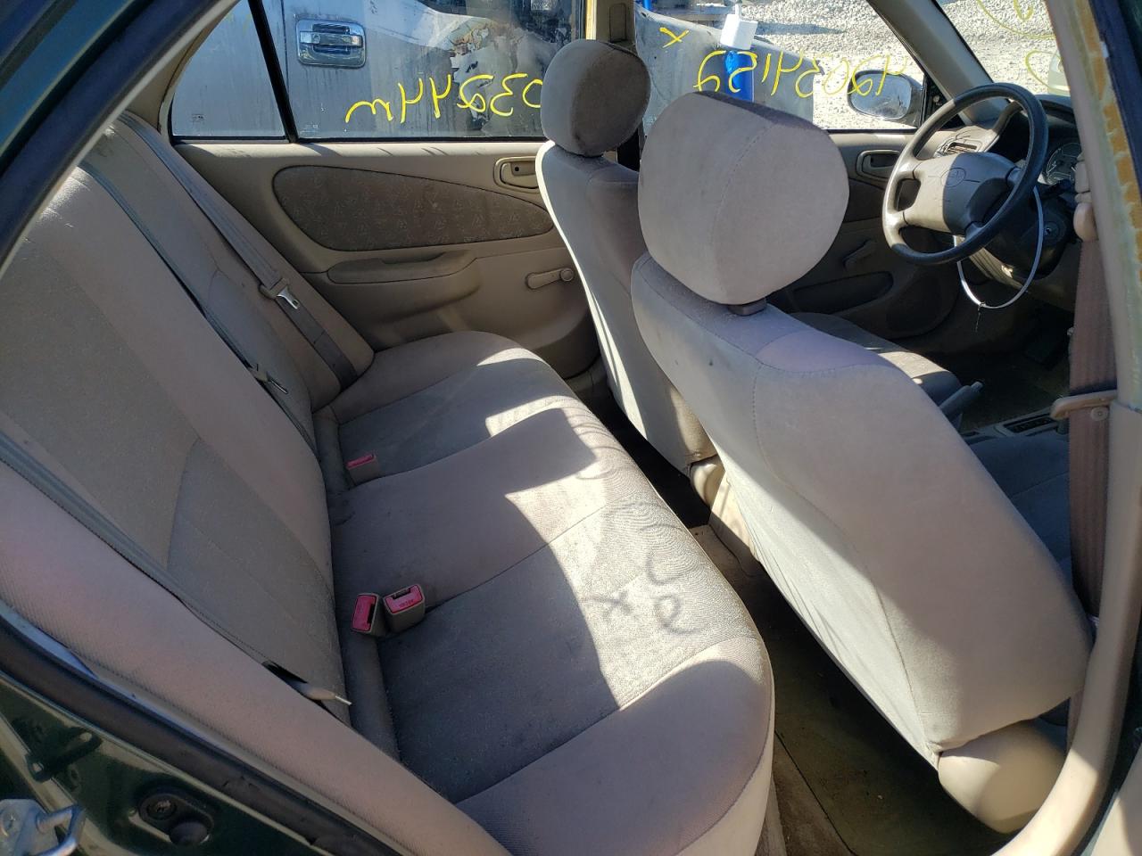 Photo 6 from auction – 2000 TOYOTA COROLLA VE with VIN 2T1BR12E9YC297008