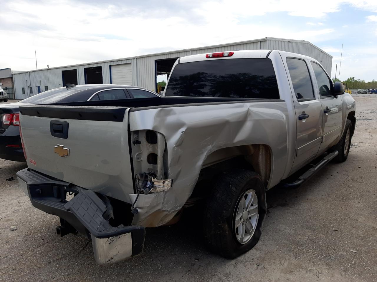 Photo 4 from auction – 2011 CHEVROLET SILVERADO with VIN 3GCPCSEA1BG117281