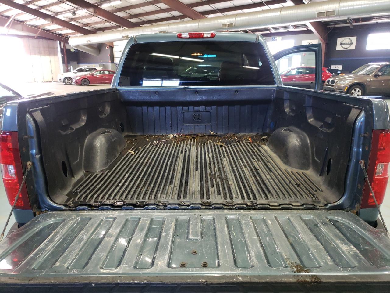 Photo 9 from auction – 2007 CHEVROLET SILVERADO with VIN 2GCEK13M371646152