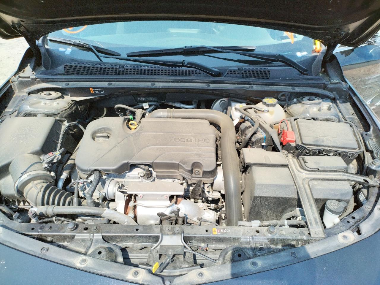 Photo 7 from auction – 2020 CHEVROLET MALIBU LT with VIN 1G1ZD5ST7LF092007
