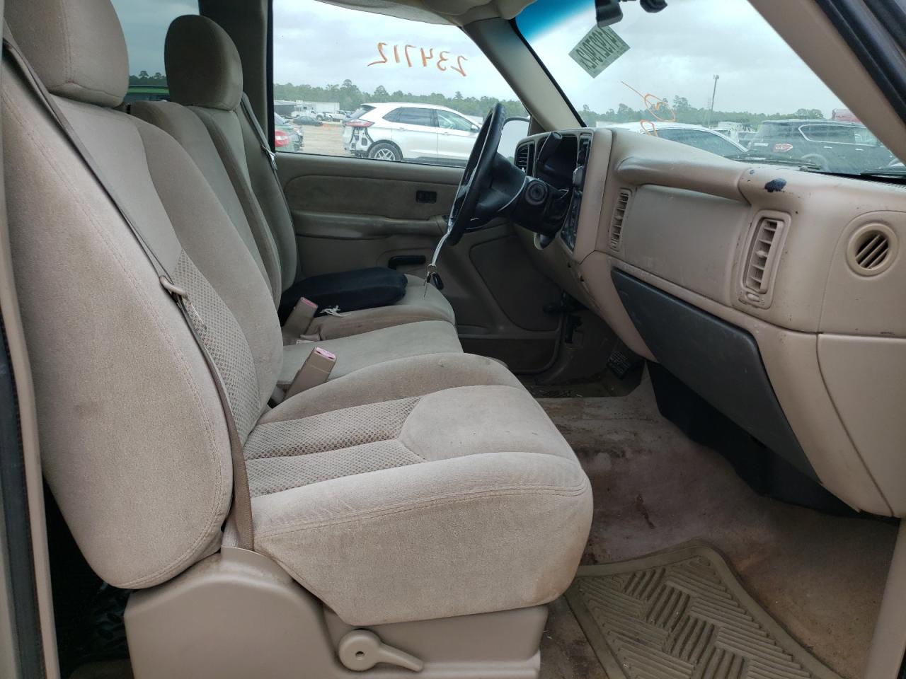 Photo 5 from auction – 2003 CHEVROLET SILVERADO with VIN 2GCEC19T431367430