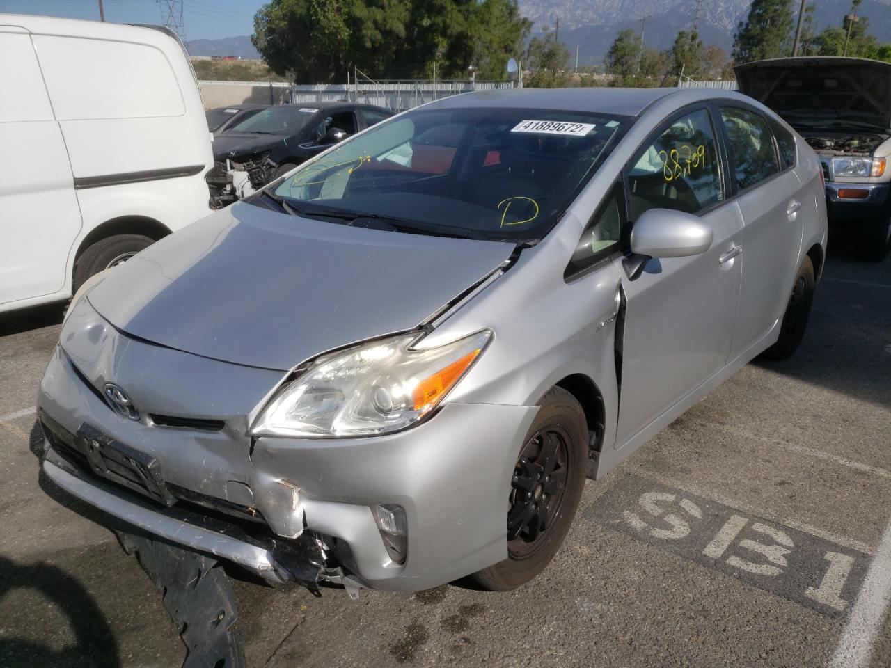 Photo 2 from auction – 2014 TOYOTA PRIUS with VIN JTDKN3DU2E1763843