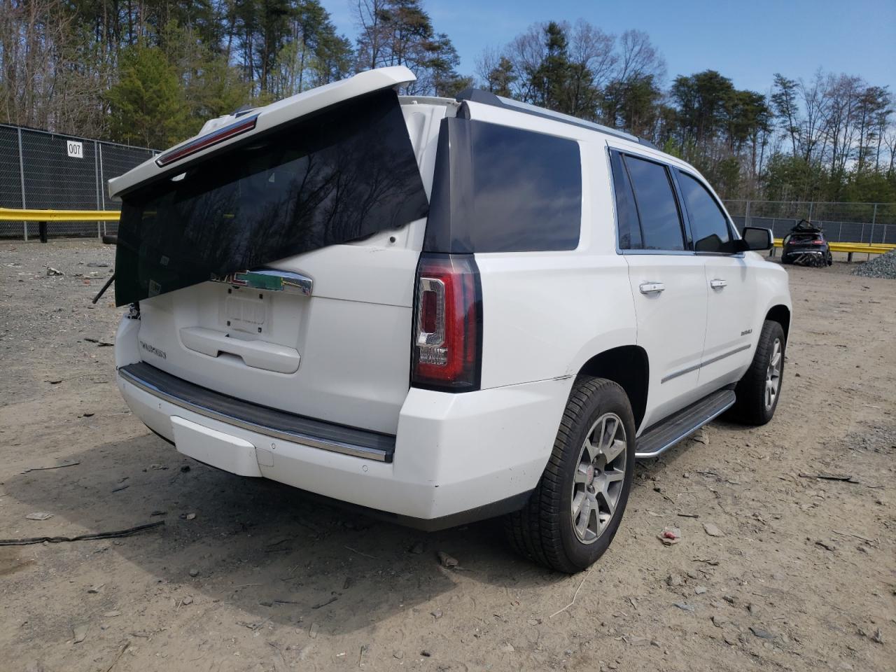 Photo 4 from auction – 2016 GMC YUKON DENA with VIN 1GKS2CKJ8GR108421