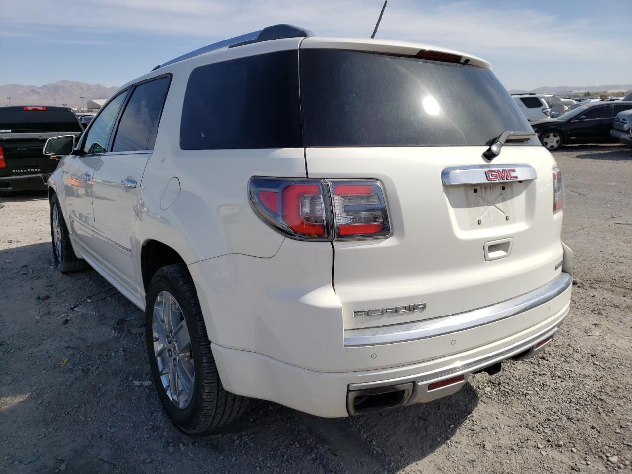 Photo 3 from auction – 2014 GMC ACADIA DEN with VIN 1GKKVTKD7EJ199582