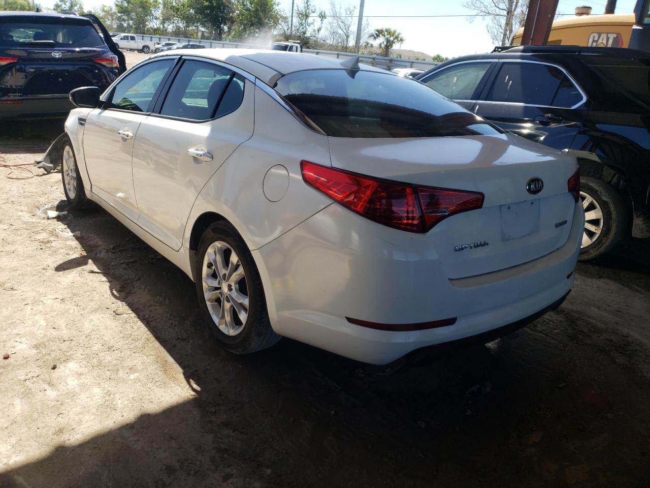 Photo 3 from auction – 2013 KIA OPTIMA EX with VIN 5XXGN4A70DG152903