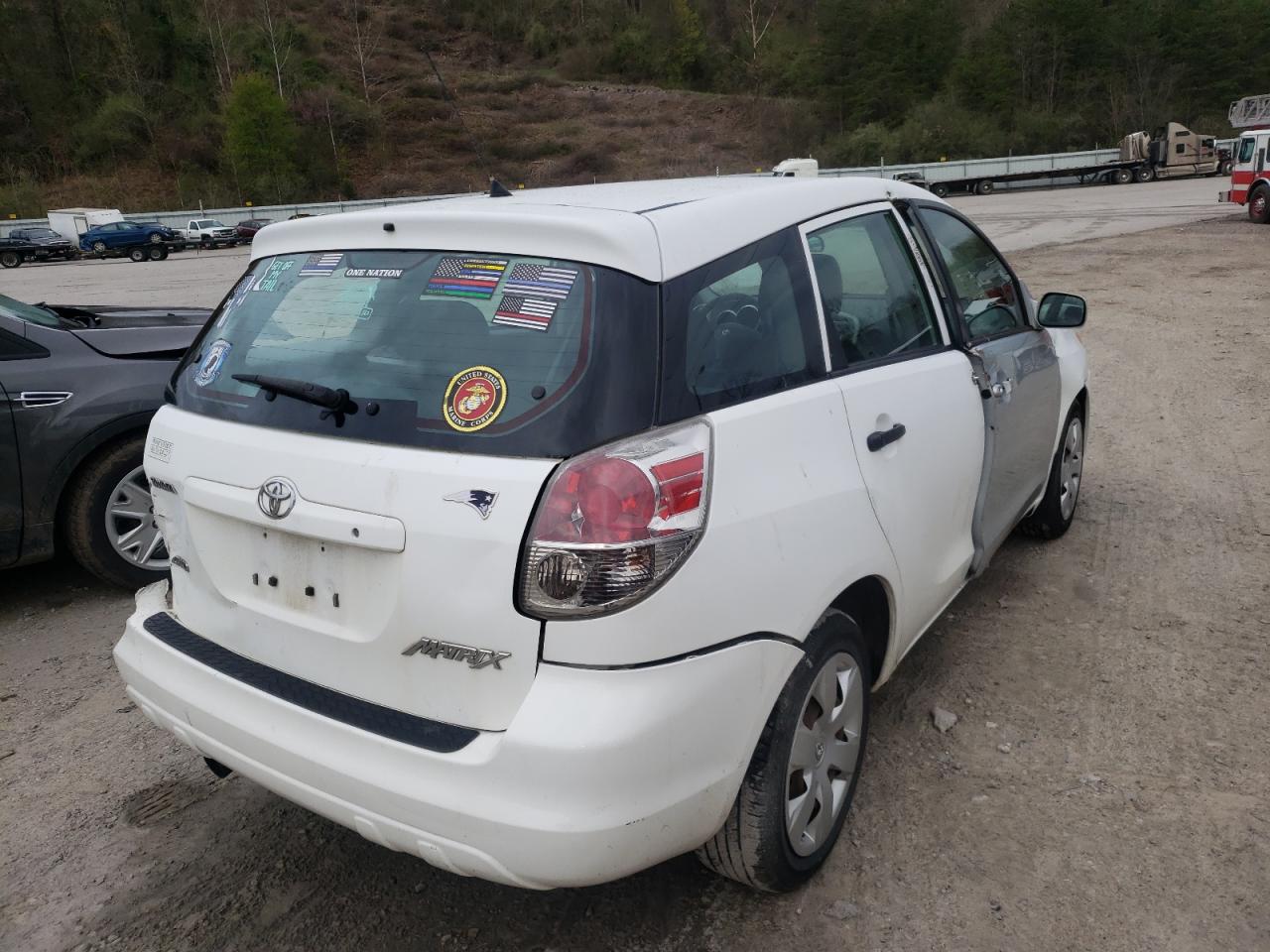 Photo 4 from auction – 2006 TOYOTA COROLLA MA with VIN 2T1LR30E86C561268