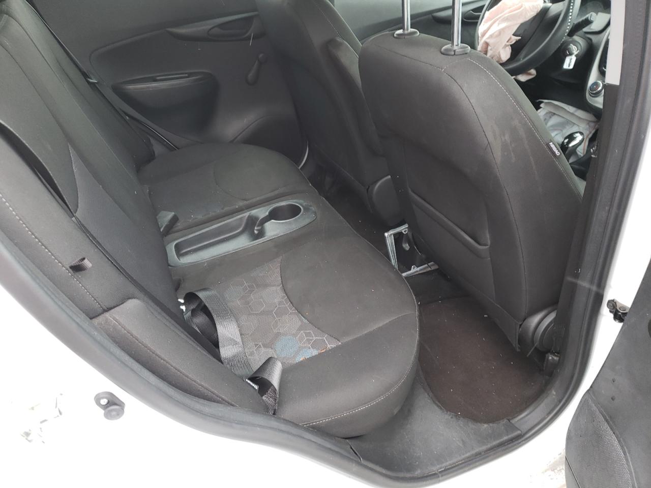 Photo 6 from auction – 2016 CHEVROLET SPARK LS with VIN KL8CB6SA6GC583949