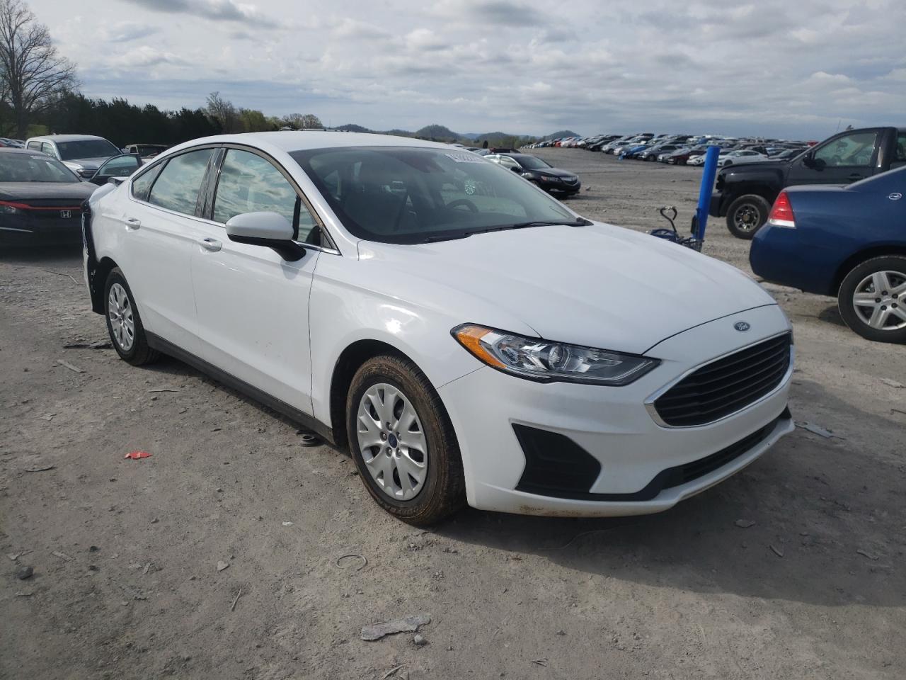 FORD FUSION S 2020 with VIN 3FA6P0G78LR217136 - Photo from auction