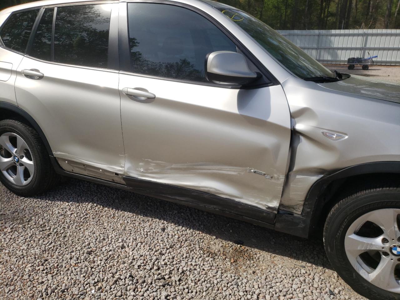 Photo 9 from auction – 2011 BMW X3 XDRIVE2 with VIN 5UXWX5C59BL711867