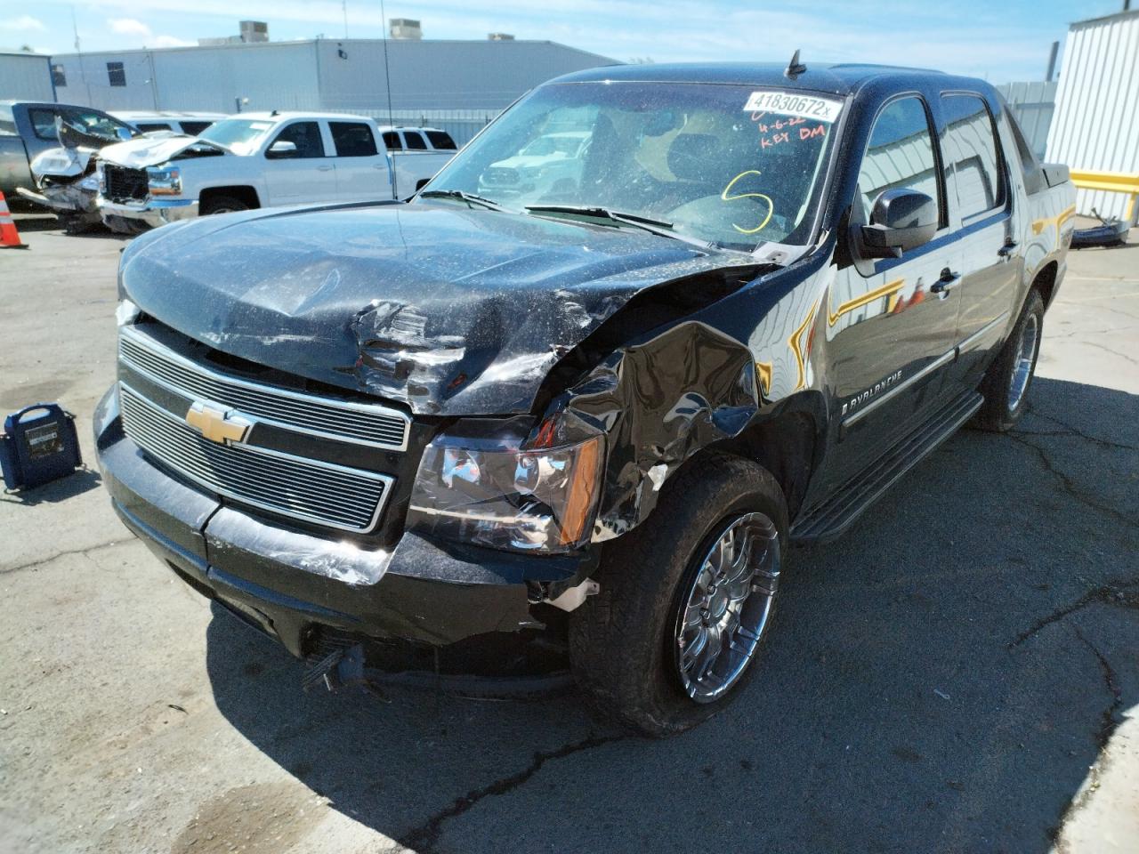 Photo 2 from auction – 2008 CHEVROLET AVALANCHE with VIN 3GNEC12J48G306240