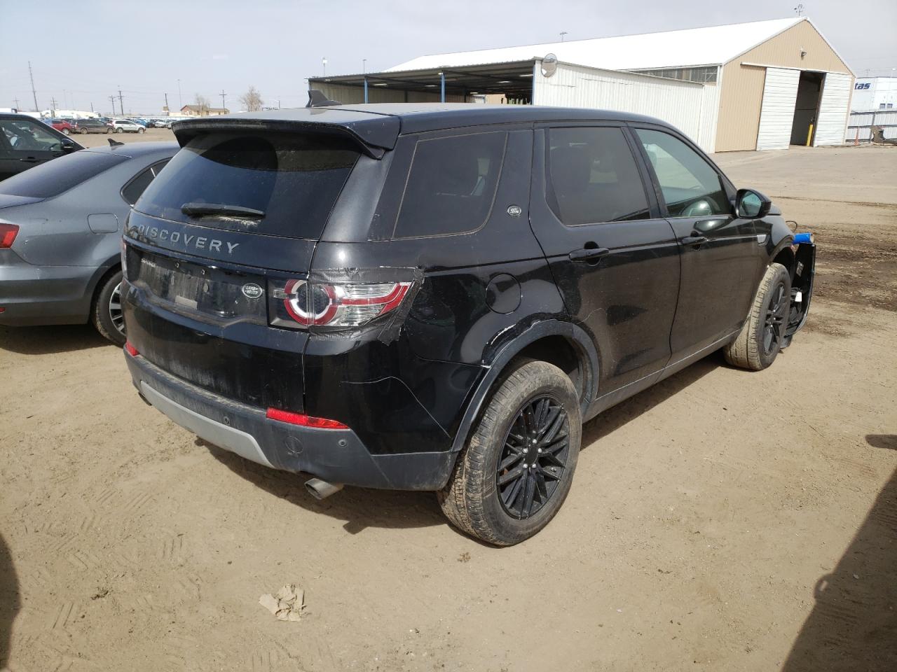 Photo 4 from auction – 2016 LAND ROVER DISCOVERY with VIN SALCR2BG7GH587505