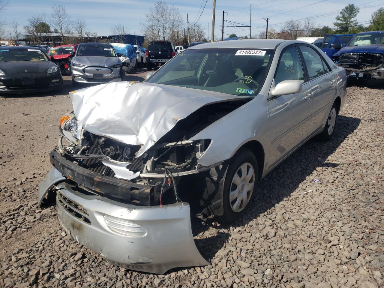 Photo 2 from auction – 2002 TOYOTA CAMRY LE with VIN 4T1BE32K72U073965