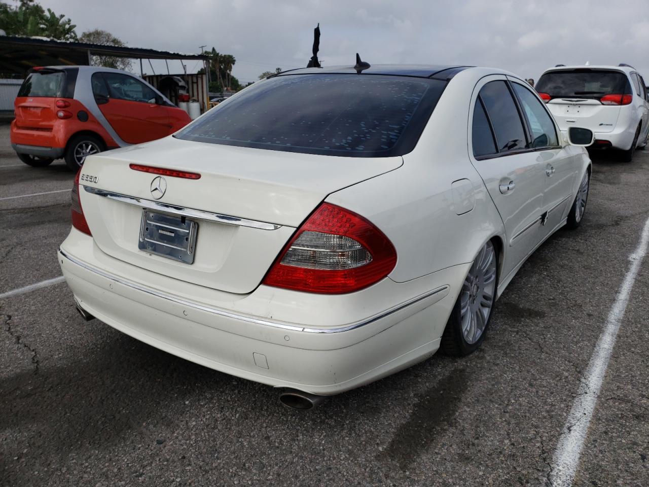 Photo 4 from auction – 2008 MERCEDES-BENZ E 550 with VIN WDBUF72X78B208636