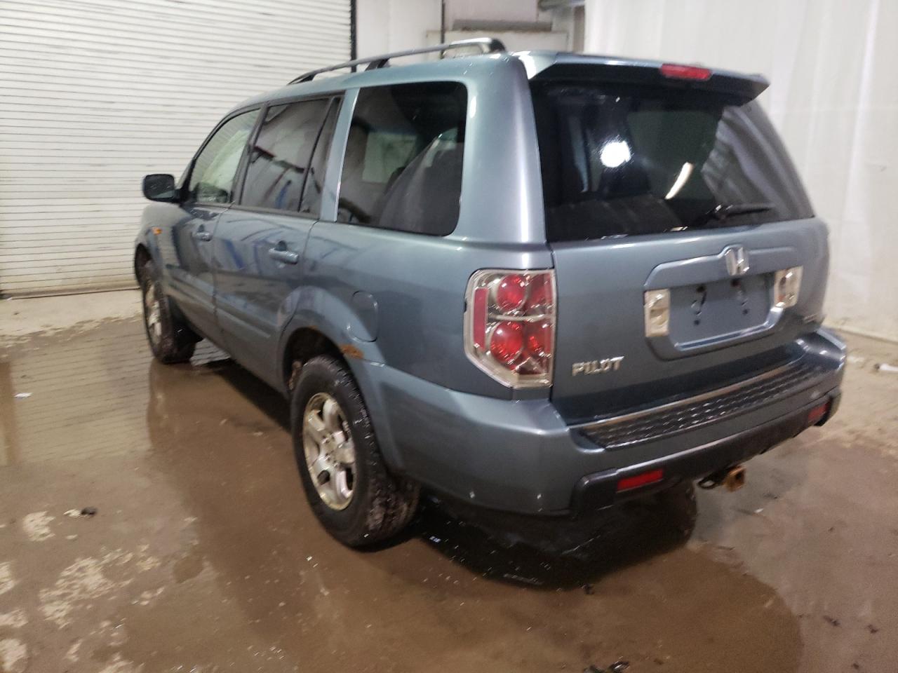 Photo 3 from auction – 2007 HONDA PILOT EXL with VIN 2HKYF18637H522490