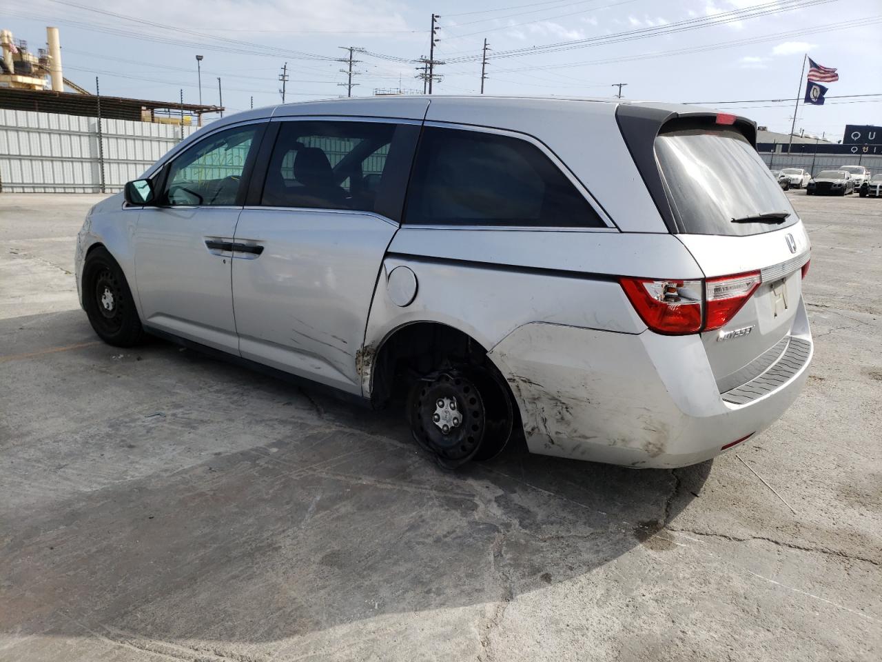 Photo 3 from auction – 2013 HONDA ODYSSEY LX with VIN 5FNRL5H21DB071359