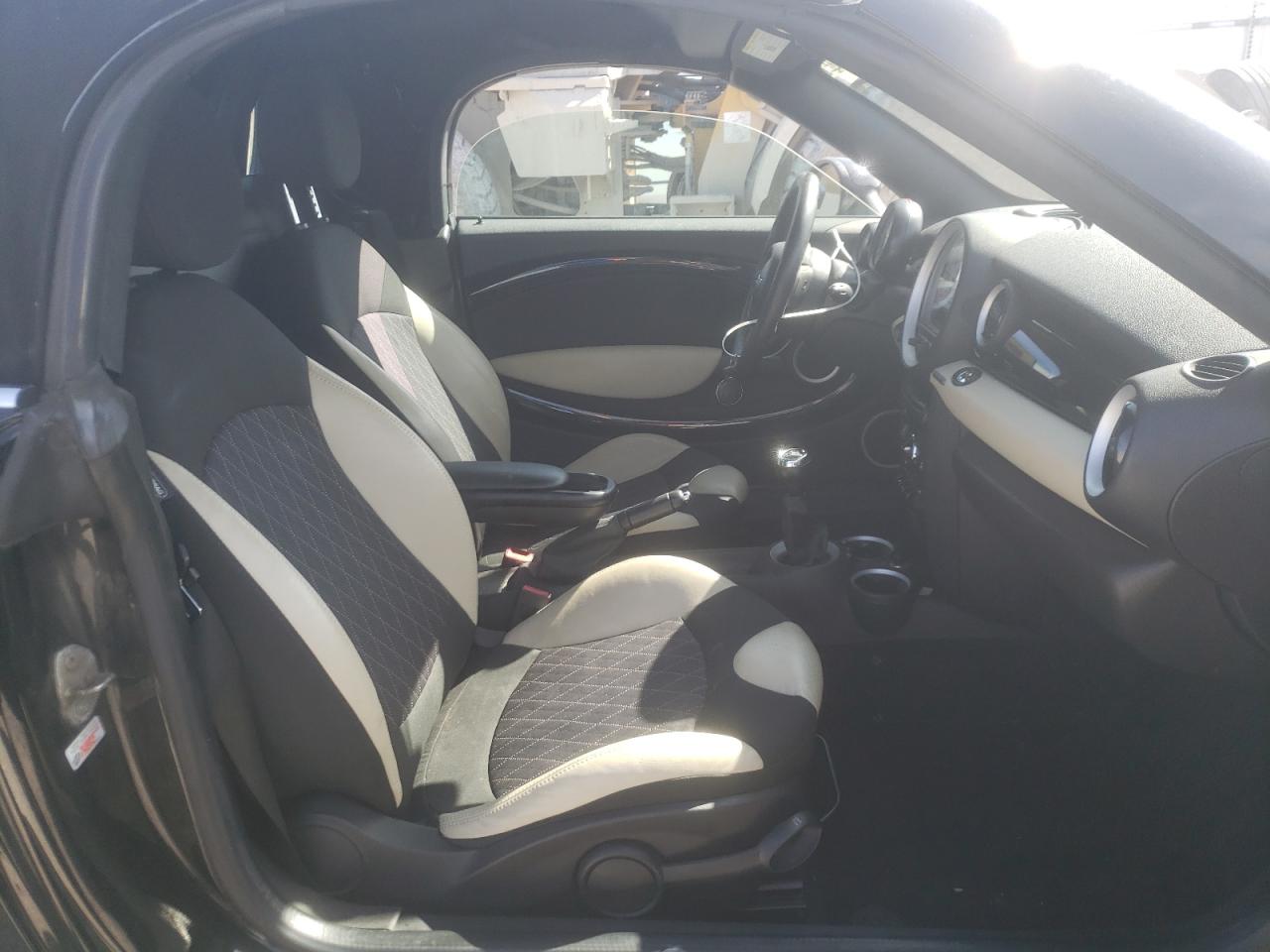 Photo 5 from auction – 2013 MINI COOPER ROA with VIN WMWSY3C53DT566228