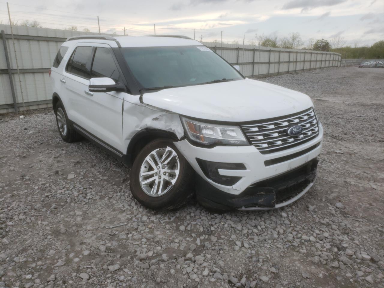 FORD EXPLORER X 2017 with VIN 1FM5K7D86HGB12521 - Photo from auction
