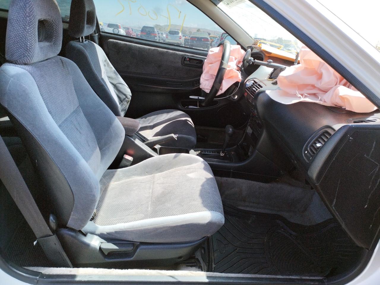 Photo 5 from auction – 1995 ACURA INTEGRA RS with VIN JH4DC4446SS024502