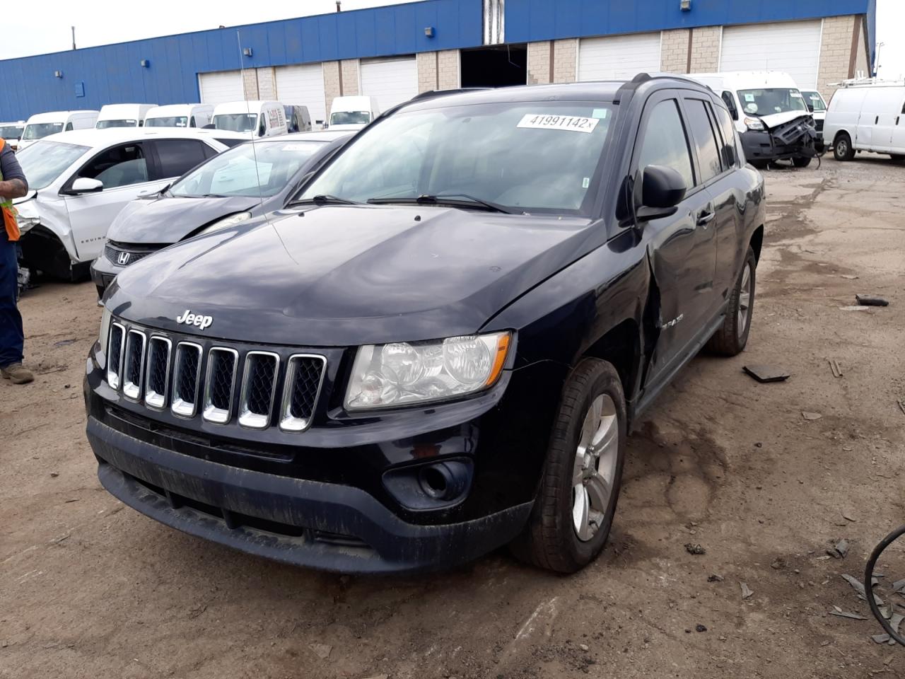 Photo 2 from auction – 2011 JEEP COMPASS with VIN 1J4NT4FB7BD181231