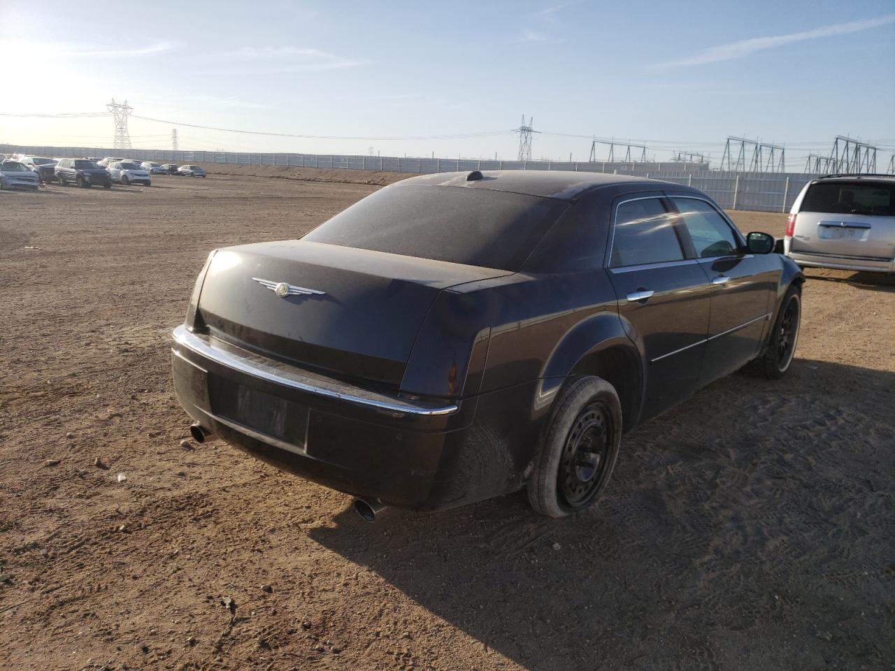 Фото 4 с аукциона – 2005 CHRYSLER 300C с VIN 2C3AK63H75H619429